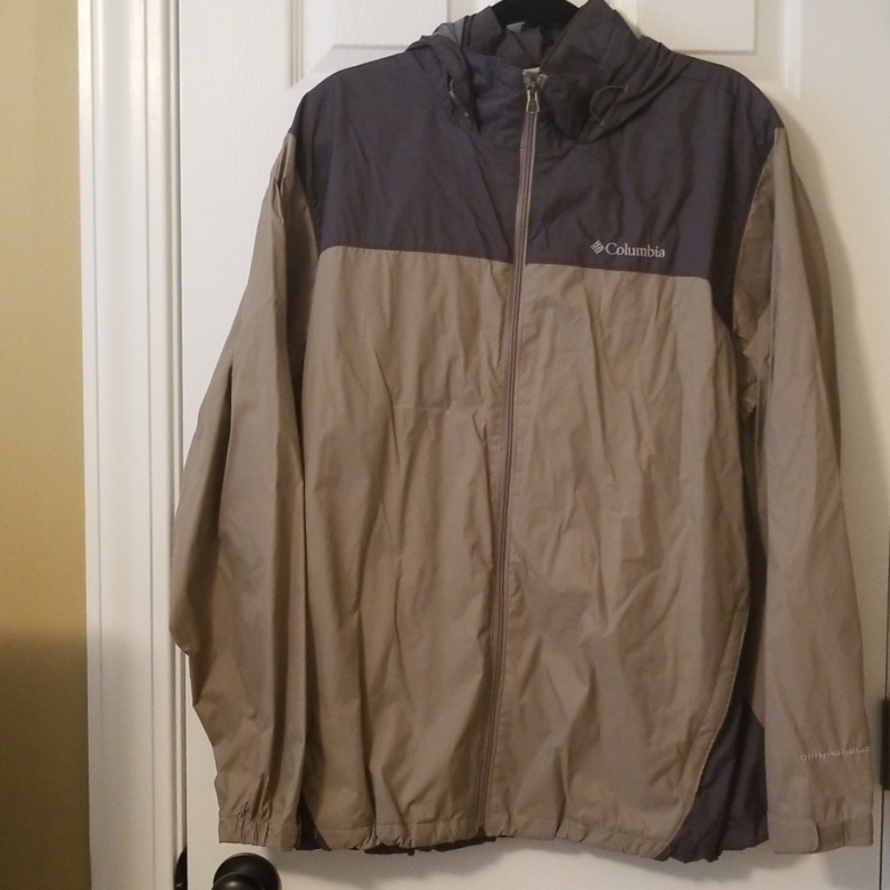 Columbia Rain Jacket